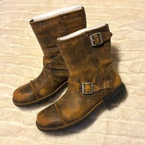 Mens UGG Rockville II Boots
